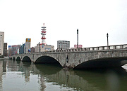 萬代橋